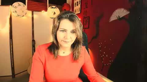 Snapshot of nicolehits chatting on October 19, 2025, 5:30 am nicolehits online show from October 19, 2025, 5:30 am