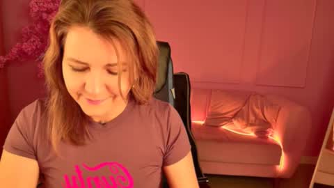 Snapshot of nicolehits chatting on November 7, 2025, 5:29 am nicolehits online show from November 7, 2025, 5:29 am