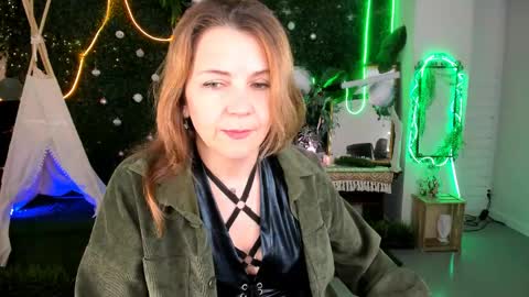 nicolehits online show from April 13, 2026, 1:05 pm