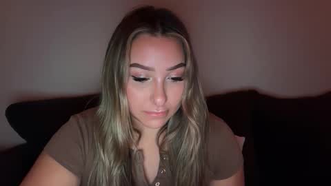 nicolelovesyou444 online show from November 13, 2025, 12:59 pm