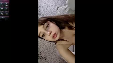 Snapshot of nicolemoretti chatting on August 2, 2026, 7:18 am NicoleMoretti online show from August 2, 2026, 7:18 am