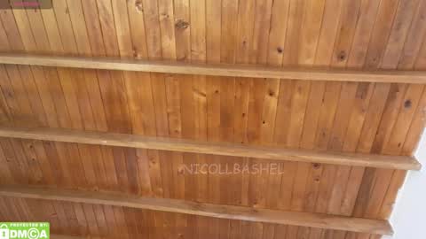 Nicoll  Independent model online show from November 19, 2025, 6:30 pm