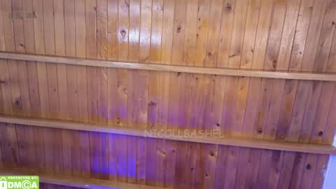 Nicoll  Independent model online show from March 22, 2026, 1:36 pm