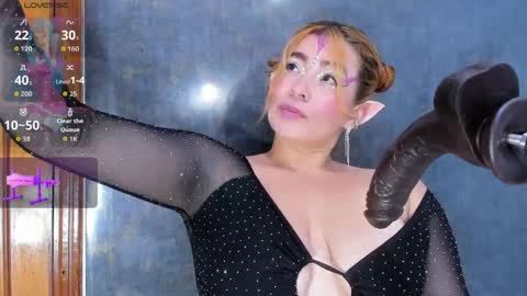 Nicolle online show from March 31, 2026, 7:03 pm