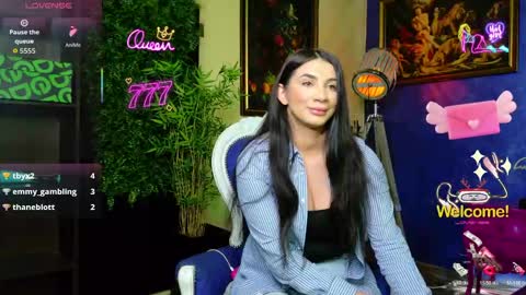 Snapshot of nicollepalmer chatting on May 14, 2026, 8:15 pm Nicolle online show from May 14, 2026, 8:15 pm