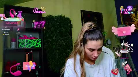Nicolle online show from July 1, 2026, 8:16 am