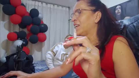 nicoltatiana_ online show from April 29, 2026, 12:05 am
