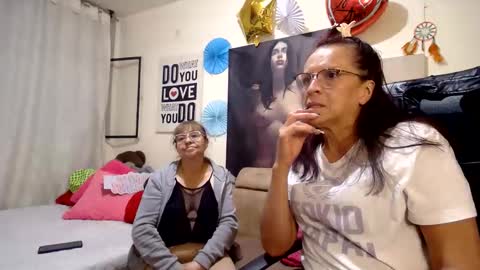 nicoltatiana_ online show from May 22, 2026, 12:29 am