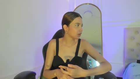 Nicol online show from February 22, 2026, 7:12 pm