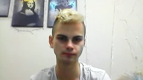 nicotinic_mouse online show from November 16, 2025, 12:05 am