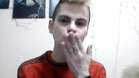 nicotinic_mouse online show from November 22, 2025, 8:24 am