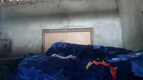 Snapshot of nielron chatting on February 18, 2026, 1:45 am nielron online show from February 18, 2026, 1:45 am