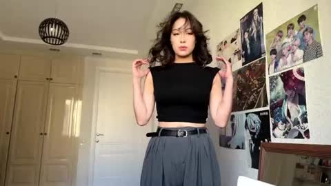 Snapshot of nievesshippey chatting on July 20, 2026, 9:12 am Hanna online show from July 20, 2026, 9:12 am
