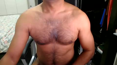 night_rider09711 online show from December 14, 2024, 1:38 pm