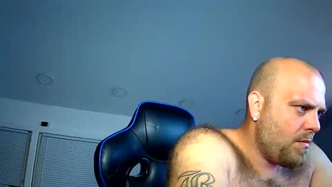 nightlifecouple online show from September 17, 2025, 2:57 am