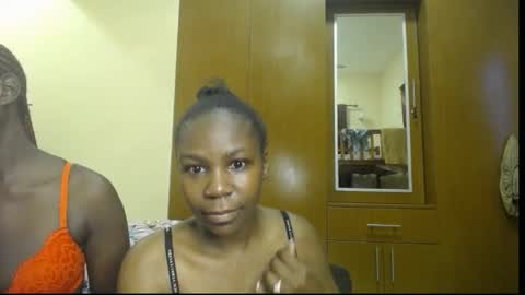 Tina online show from October 12, 2025, 3:11 pm