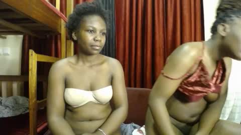 Tina online show from November 26, 2025, 1:06 am