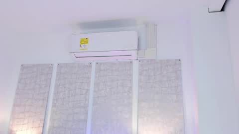 Niicole online show from March 12, 2025, 7:06 pm