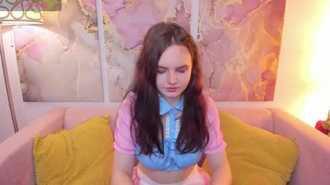 Snapshot of niiik_miiiki chatting on January 31, 2025, 8:32 am niiik_miiiki online show from January 31, 2025, 8:32 am