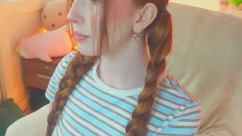 Snapshot of niilaa chatting on November 12, 2025, 5:24 pm of Nylasweet online show from November 12, 2025, 5:24 pm