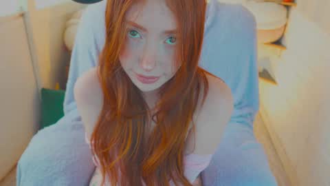 Snapshot of niilaa chatting on February 9, 2026, 5:28 pm of Nylasweet online show from February 9, 2026, 5:28 pm