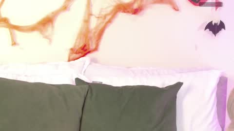 Snapshot of niinaink chatting on November 1, 2025, 2:08 pm NINAINK online show from November 1, 2025, 2:08 pm