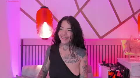 Snapshot of niinaink chatting on July 6, 2026, 12:46 pm NINAINK online show from July 6, 2026, 12:46 pm