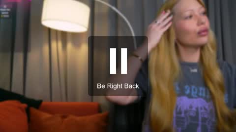 LIana online show from June 10, 2026, 9:14 pm