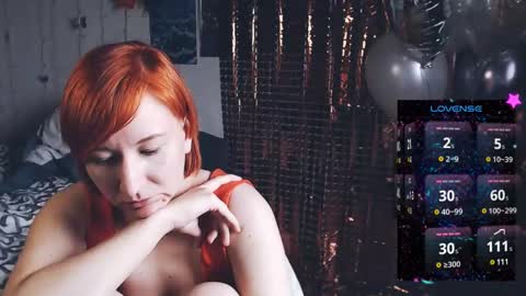 Snapshot of nika_fuchs chatting on February 15, 2025, 10:44 am Nika online show from February 15, 2025, 10:44 am