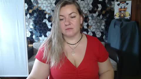Snapshot of nikaskylink chatting on April 20, 2026, 4:26 am Nika online show from April 20, 2026, 4:26 am