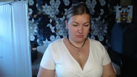 Snapshot of nikaskylink chatting on May 28, 2026, 3:04 am Nika online show from May 28, 2026, 3:04 am