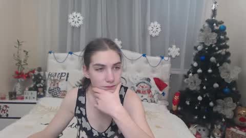 nikastarkk online show from January 5, 2025, 7:17 pm