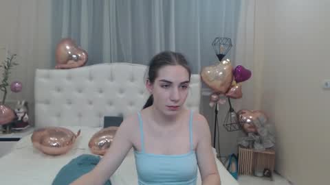 nikastarkk online show from February 15, 2025, 10:21 pm