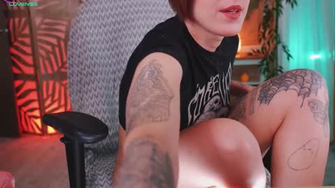 Nika online show from November 28, 2025, 10:18 am