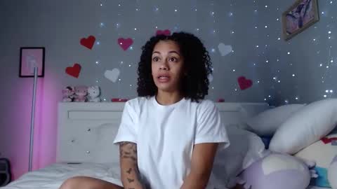 Snapshot of nikayasworld chatting on February 20, 2025, 4:39 am nikayasworld online show from February 20, 2025, 4:39 am