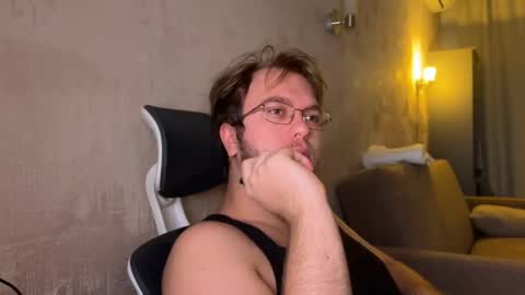 Celine online show from November 2, 2025, 6:16 am