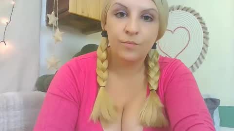 niki_leex online show from September 17, 2025, 12:51 pm