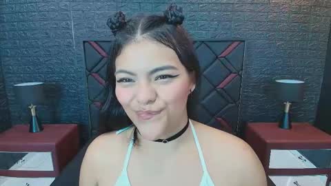 NIKI online show from May 23, 2026, 1:04 pm