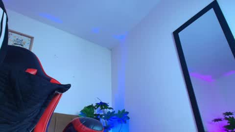 Nikkenyx online show from June 18, 2026, 9:47 am