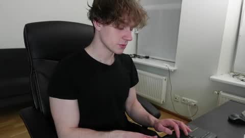 nikki online show from March 19, 2026, 9:30 pm