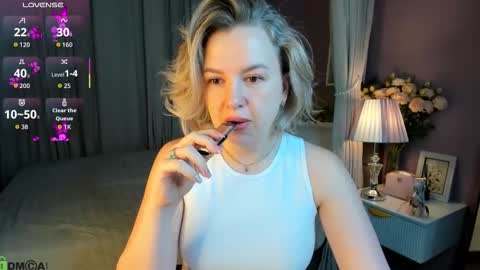 Nikki online show from October 31, 2025, 11:50 pm