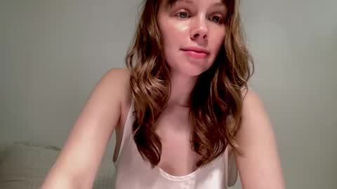 Nikki online show from October 10, 2025, 9:52 am