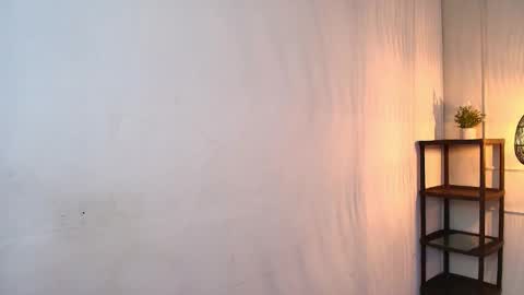 nikki_vesper online show from November 5, 2025, 12:05 pm