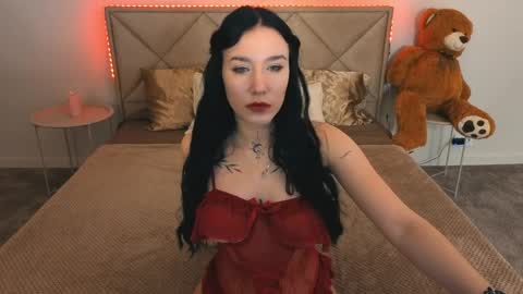 Nikki online show from March 31, 2026, 7:58 pm