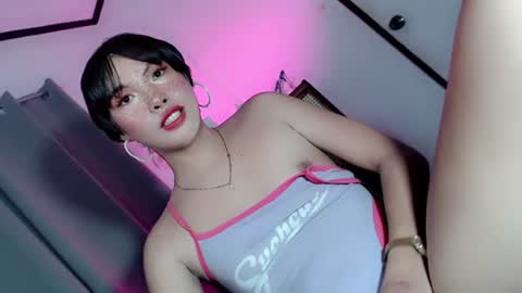 Snapshot of nikkita_hudson chatting on July 4, 2026, 4:13 pm nikkita_hudson online show from July 4, 2026, 4:13 pm
