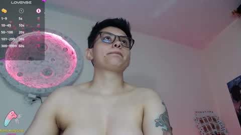 Nikky online show from February 1, 2025, 5:16 pm