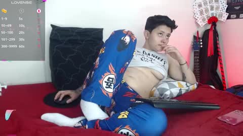 Nikky online show from February 11, 2025, 4:46 pm