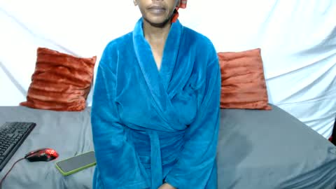nikkyjigglesx online show from July 10, 2026, 11:46 am