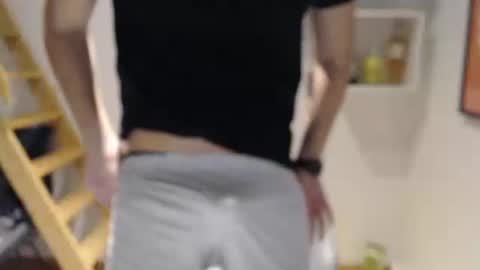 niklasgg online show from January 13, 2025, 10:03 pm