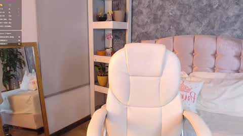 Niko Robin online show from December 13, 2024, 5:16 am